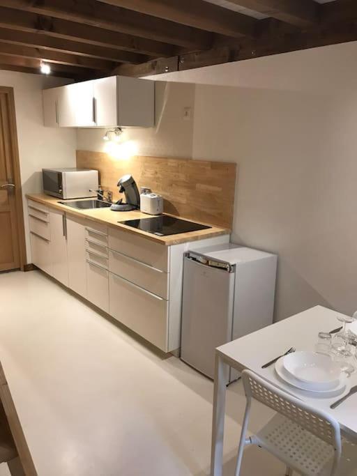 Studio 30M2 Centre De Cusset Zewnętrze zdjęcie