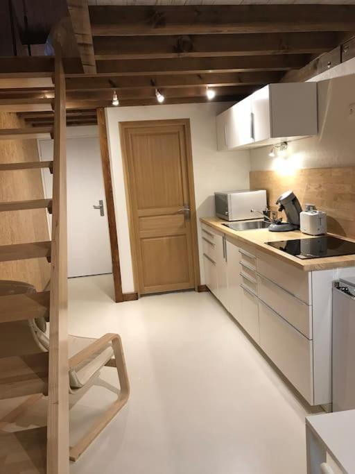 Studio 30M2 Centre De Cusset Zewnętrze zdjęcie